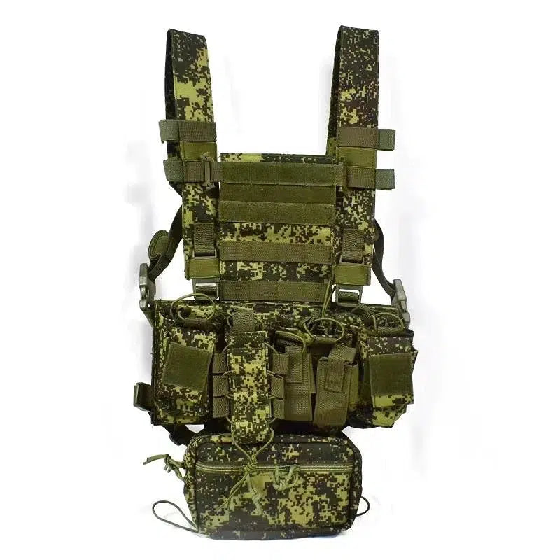 Tactical vest for hunting